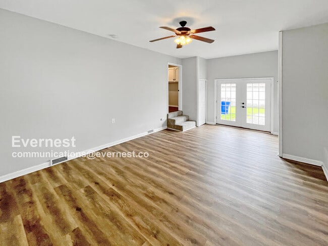 Building Photo - 508 Highland Dr