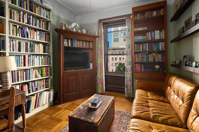 Foto del edificio - 255 W 108th St