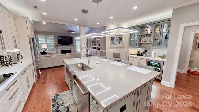 Building Photo - 3112 Ethereal Ln