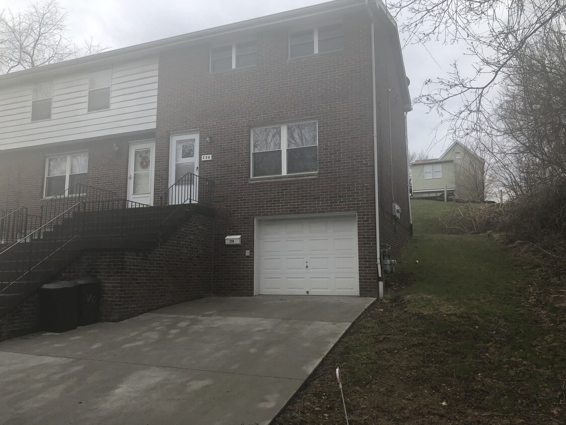 236 Chicora St, East McKeesport, PA 15035 Townhome Rentals in East