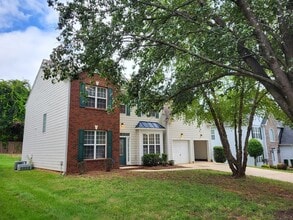 Building Photo - 11819 Fox Glen Rd