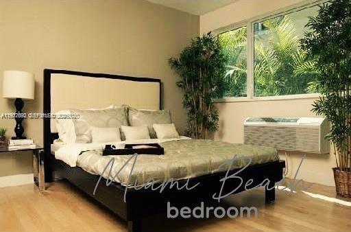 Foto del edificio - 7171 Bay Dr