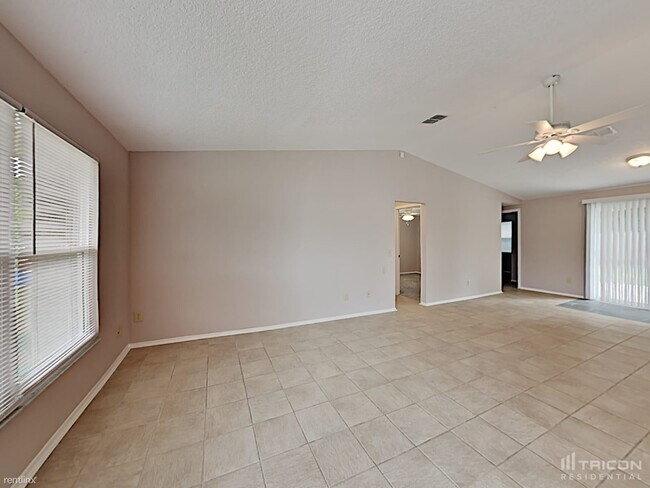 Building Photo - 8323 Justin Rd S