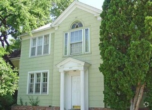 Building Photo - 607 N 31st St