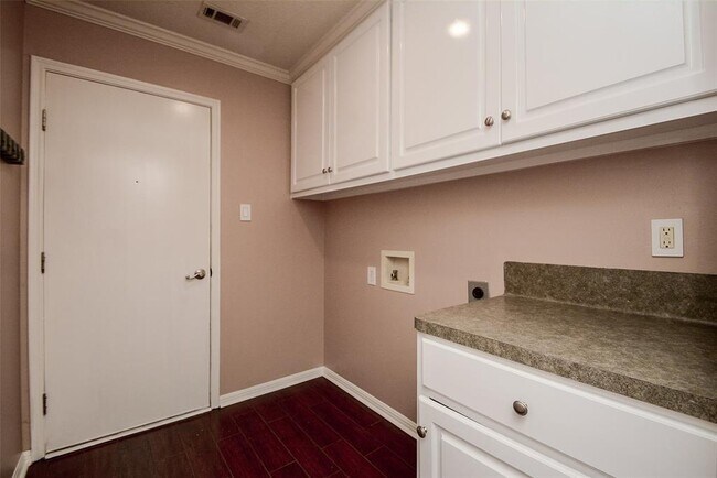 Building Photo - 16378 Full Moon Ct
