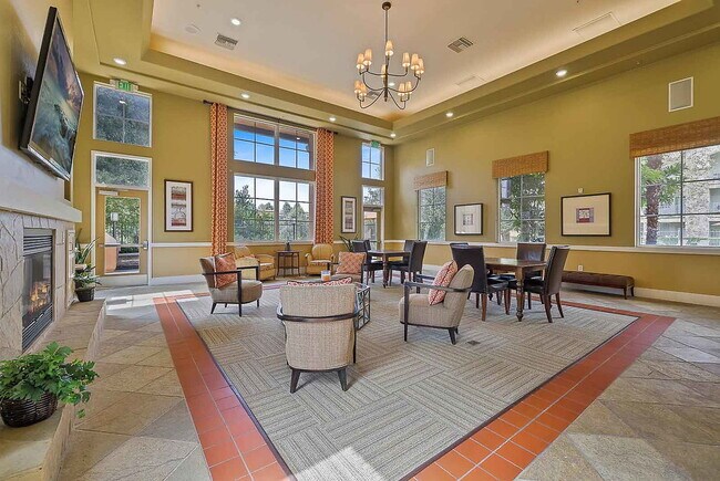 Foto del edificio - The Fairways at Westridge