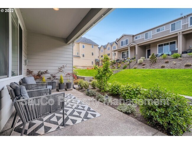 Foto del edificio - 16110 NW Reliance Ln