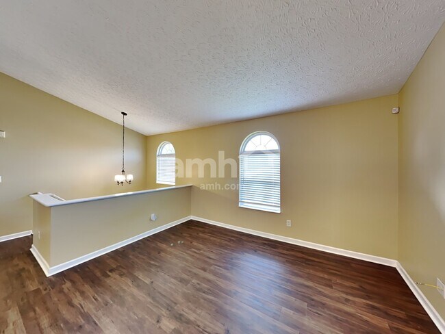 Foto del edificio - 372 Thompson St