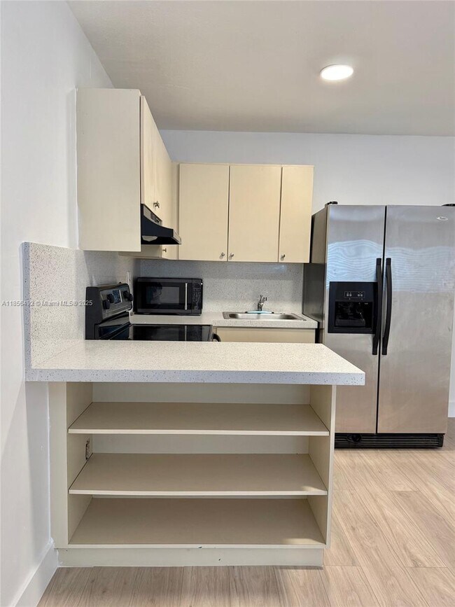 Foto del edificio - 131 NW 77th St