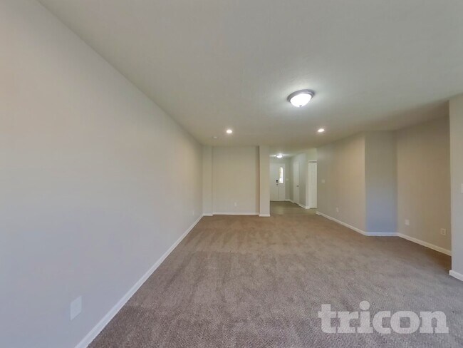 Building Photo - 11268 Lucky Dan Dr