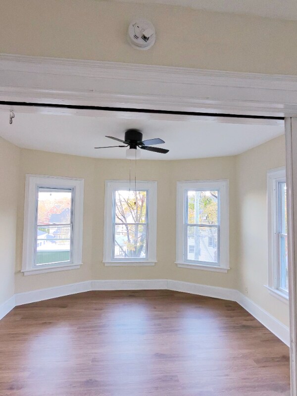 Foto del edificio - 142 Hillside Ave