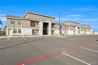 Building Photo - 16 N 23rd St