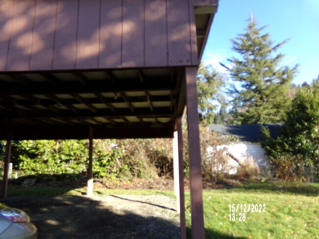 Foto del edificio - 1bd House With carport