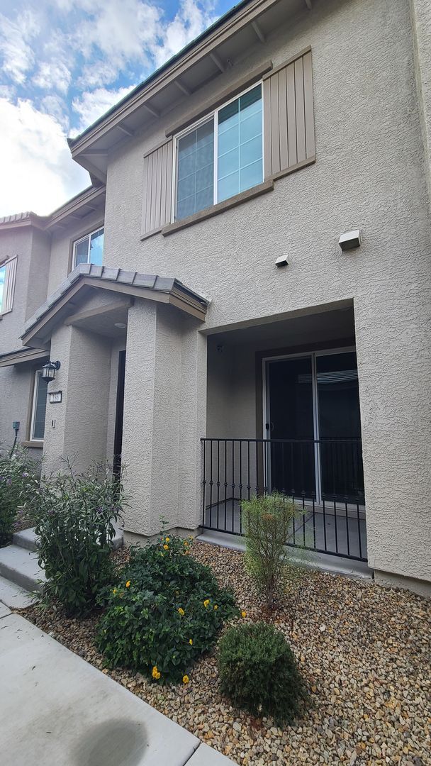 Foto del edificio - 3 Bedroom 2.5 Bath Townhouse