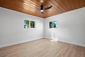 Building Photo - Sunset Boulevard, Fort Pierce, FL 34982 - 3 BR 2 BA single-family home
