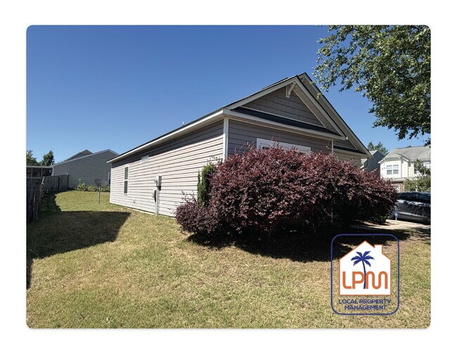 Foto del edificio - Charming 3-Bedroom Home with 2 Full Baths in Columbia
