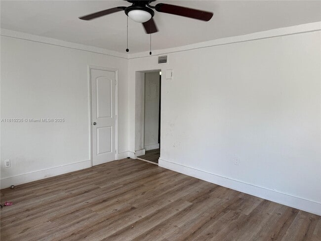 Foto del edificio - 2962 NW 46th St