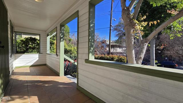 Foto del edificio - 2033 Echo Park Ave