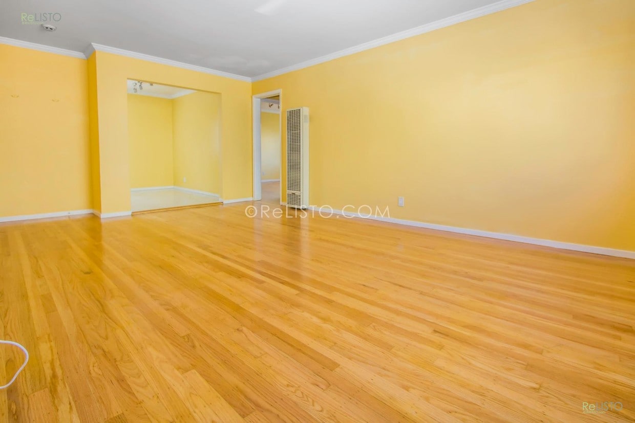 Primary Photo - 395 Moultrie St
