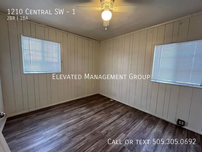 Foto del edificio - 1210 Central Ave SW