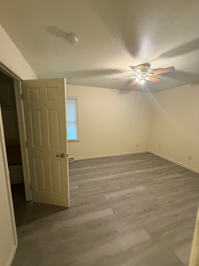 Building Photo - 4311 Shillcutt Rd