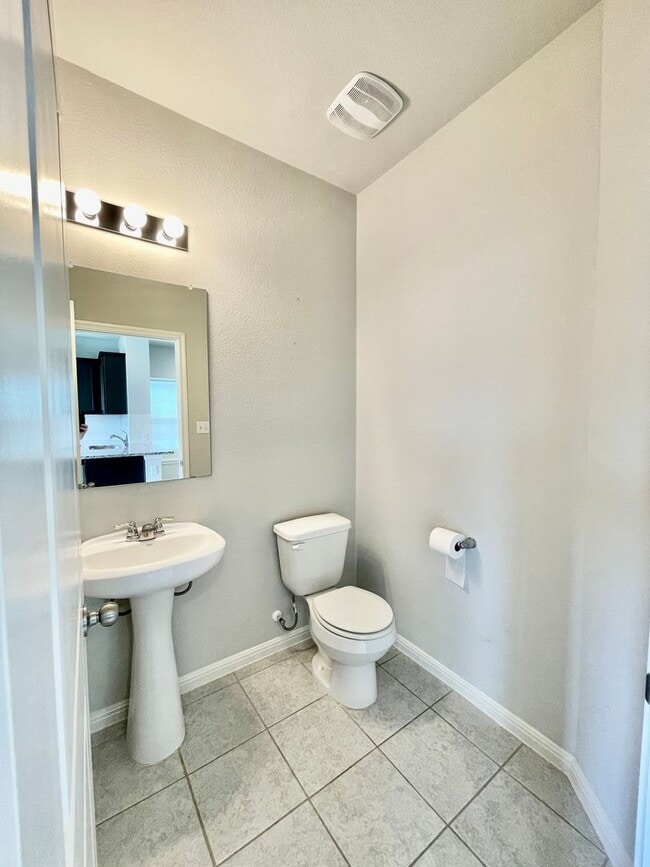 Foto del edificio - Beautiful Home in a Fantastic Community! Reduced Deposit!