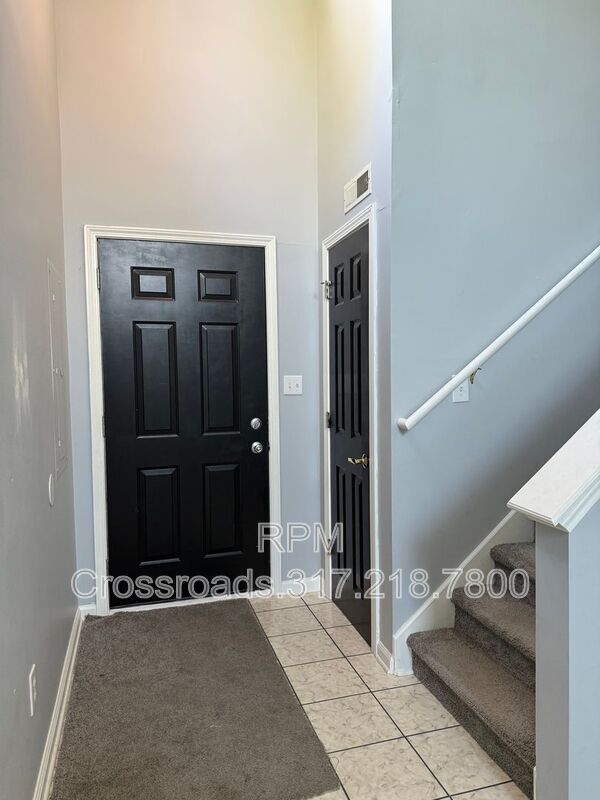 Foto del edificio - 9230 Eden Woods Ct