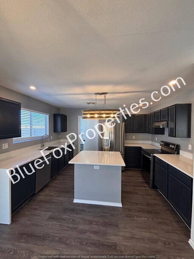 Foto del edificio - 7579 E Rhiannon Dr