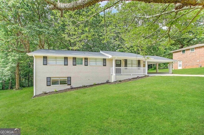Building Photo - 5885 S Bear Dr