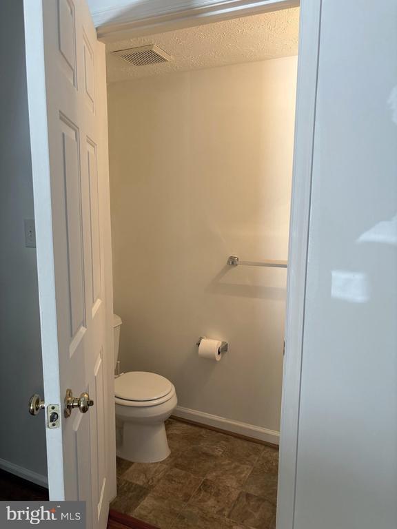 Building Photo - 8316 Widgeon Pl