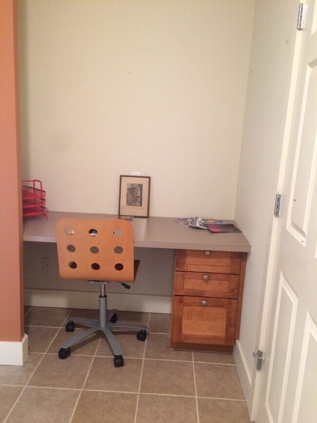 Desk for home office - 123 Queen Anne Ave N