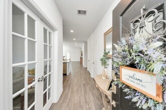 Building Photo - 2302 Dewford Fls Dr