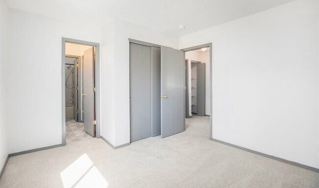 Foto del edificio - 9208 Granger Ln