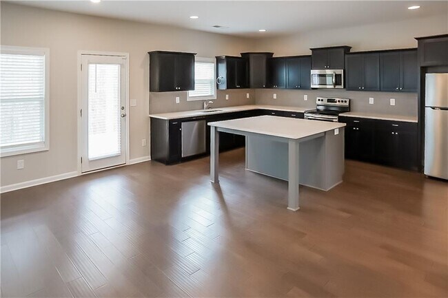 Foto del edificio - 1150 Red Bud Cir