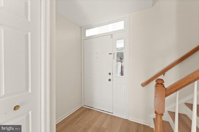 Foto del edificio - 44210 Shady Glen Terrace