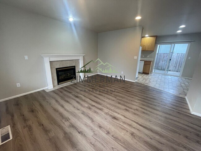 Foto del edificio - Cute 3-bedroom Home In Springfield