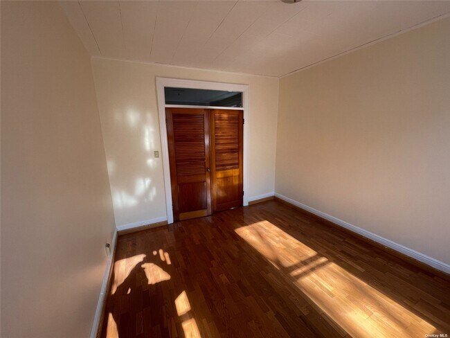 Foto del edificio - 24-48-48 27th St