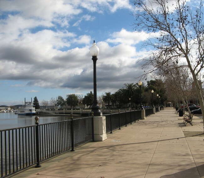 Foto del edificio - 400 California St