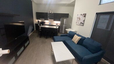 Building Photo - 1101 Euclid Ave