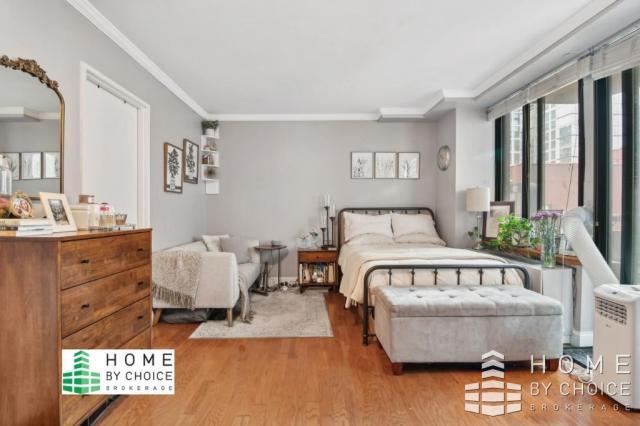 Foto principal - 0 bedroom in New York NY 10016
