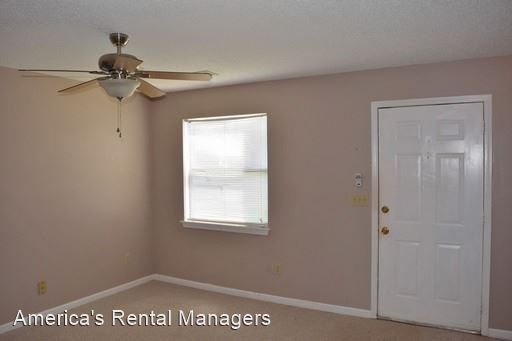 Building Photo - 2 br, 1.5 bath House - 5420 Nottinghill Drive