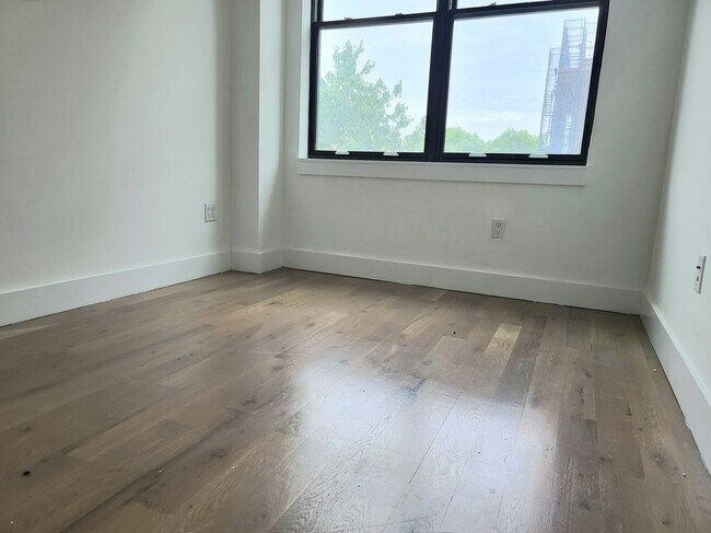 Foto del edificio - 333 Cypress Ave