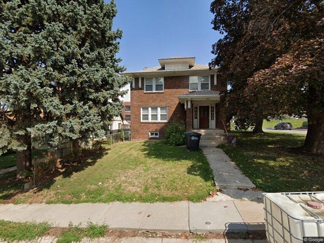 545 S 31st Ave