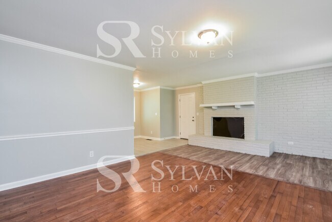 Foto del edificio - At Last, This Is What You Have Been Searching For!