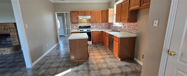 Foto del edificio - 7213 Montego Dr