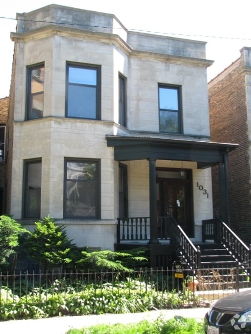 Building Photo - 1031 W Dakin St