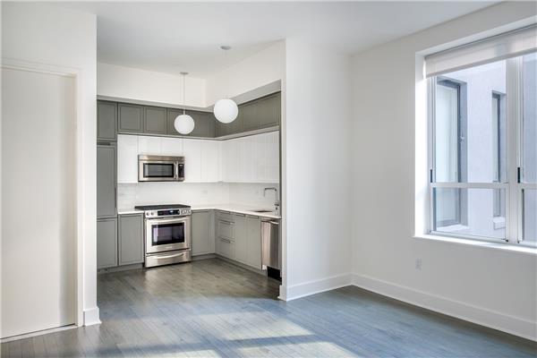 Primary Photo - 416 W 52nd St