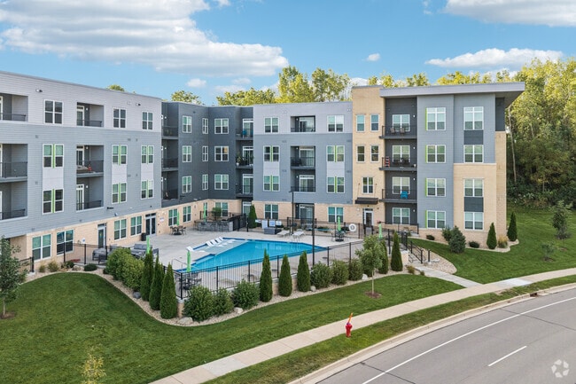 Building Photo - Limestone Ridge Apartments