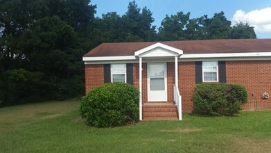 Building Photo - 2901 McLain St