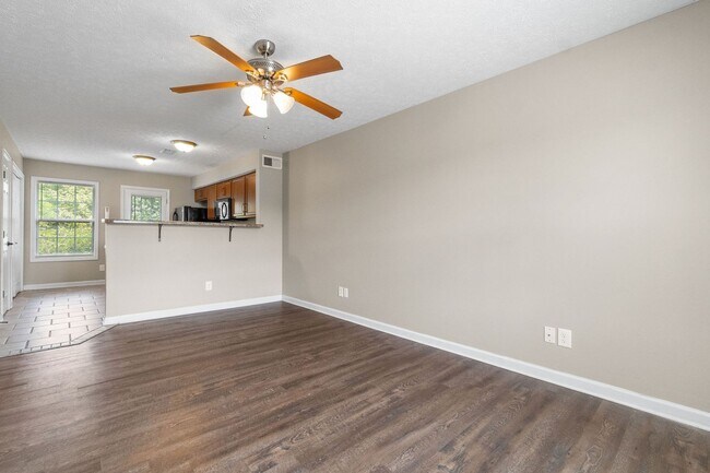 Foto del edificio - 2 Bedroom 1.5 Bath Townhome